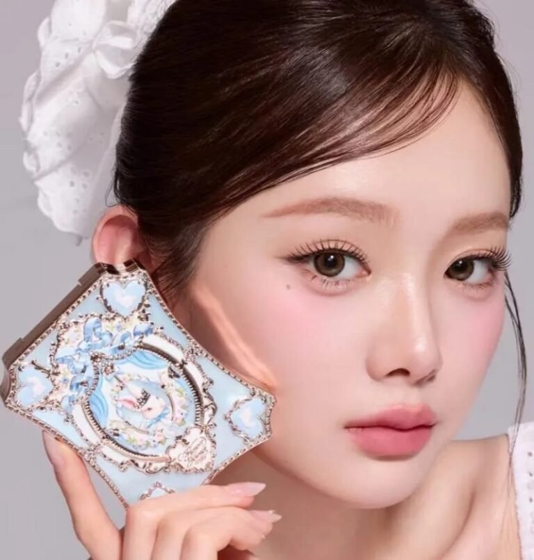 Makeup Eyeshadow Palette Tips for Better Color Blending